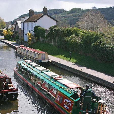 The Gremlin Lodge Brecon Exterior foto